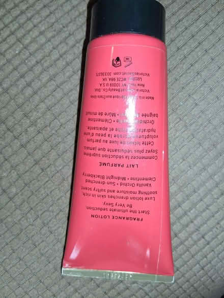 Photo of free Victoria’s Secret Luxe Lotion (07075 - Wood Ridge) #2