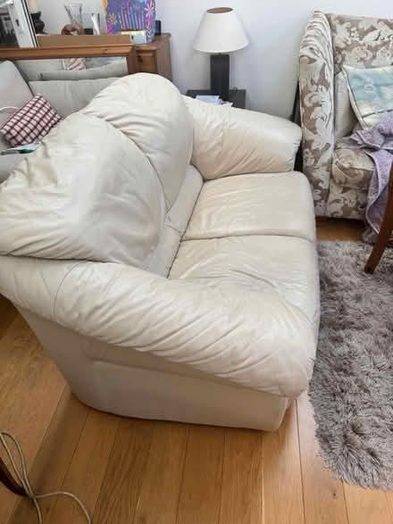 Photo of free Leather settee 3+2 (Blyth NE24) #2