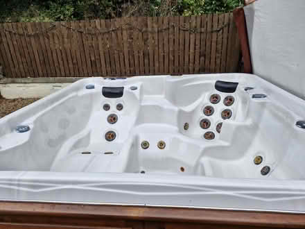 Photo of free Hot tub (Cowden park FK10) #2