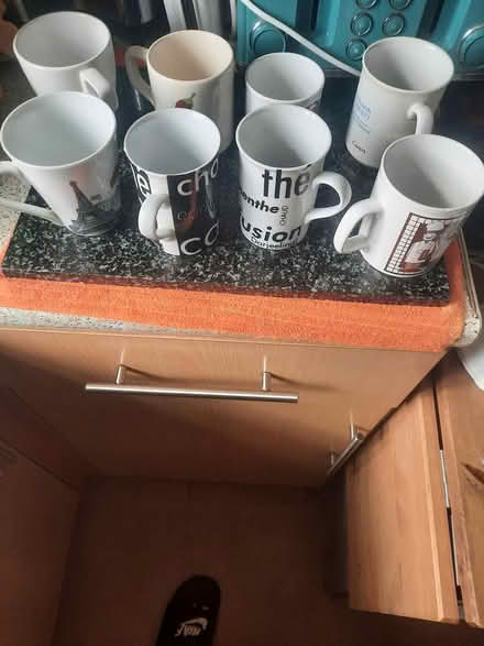 Photo of free Mugs plates and bowls (Erith, Kent DA8) #2