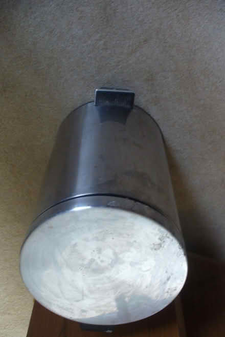 Photo of free Stainless steel kitchen pedal bin (Far Bletchley MK3) #1