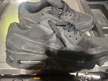 Photo of free Womens trainers (Piccadilly M1) #1