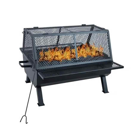 Photo of free fire pit with spark screen (Shoreline) #1