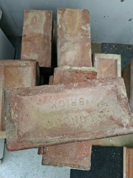 Photo of free Used bricks (Welling DA16) #2