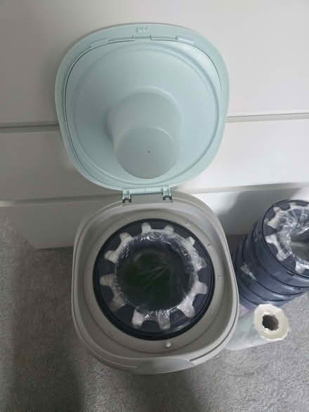 Photo of free Twist-lock nappy bin (CLEAN) and refills (Cutteslowe OX2) #4