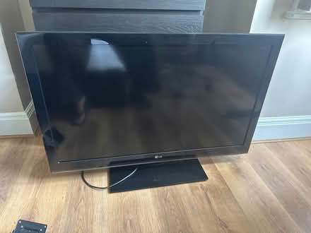Photo of free TV (Addiscombe CR0) #1