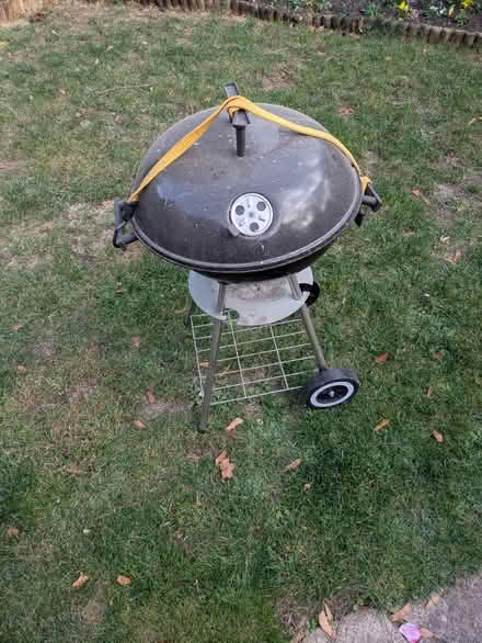 Photo of free Small barbeque (Abingdon) #1