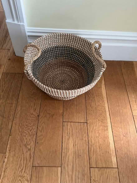 Photo of free Beige and green rattan waste bin (Malvern WR14) #1