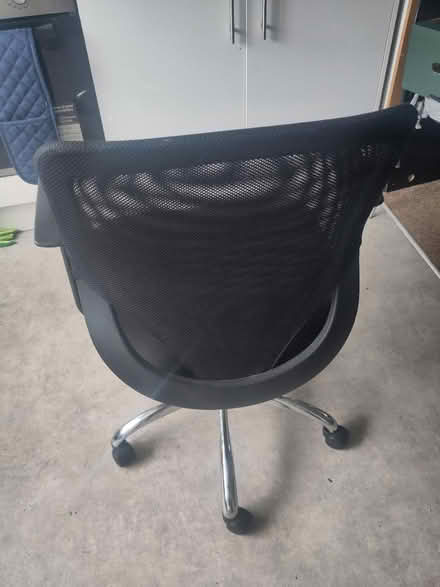 Photo of free Office chair (Isleworth TW7) #4
