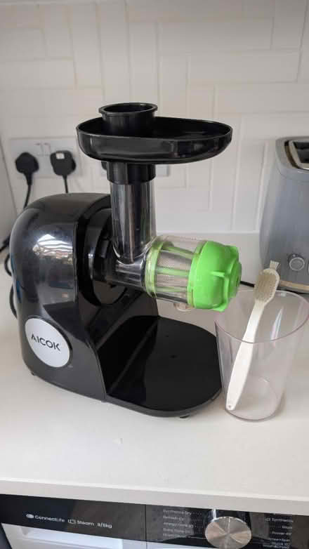 Photo of free Cold press juicer (Plaistow E13) #1
