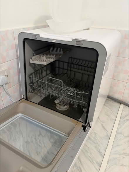 Photo of free Countertop Dishwasher (SE20 8DN) #2