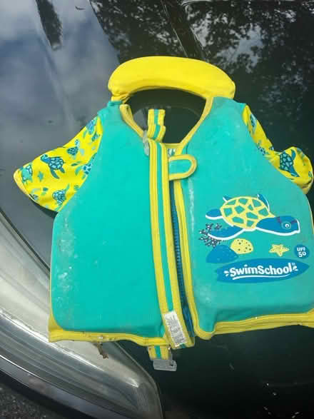 Photo of free Water vest (Elkridge) #1