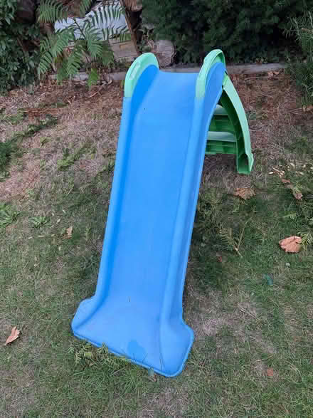 Photo of free se6 toddler slide (Catford SE6) #1