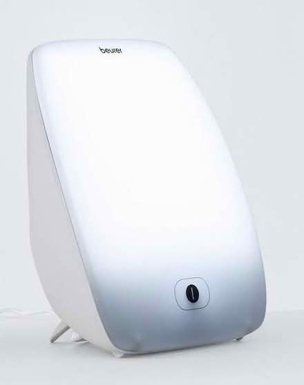 Photo of Daylight light therapy lamp. (Storth LA7) #2