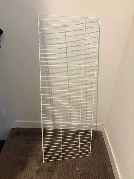 Photo of free wire shelf section (Ballard) #1