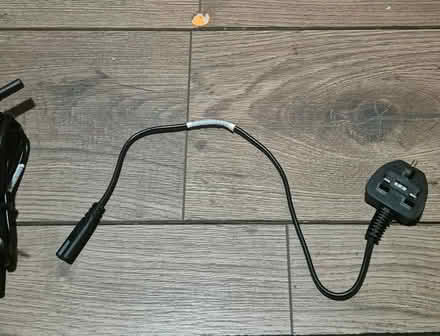 Photo of free C7/Figure 8 Adapter plugs (Horsham Town area RH13) #3