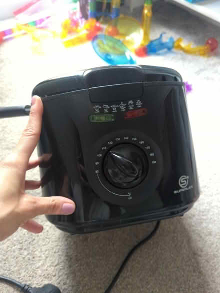 Photo of free Deep fryer (Houghton Regis LU5) #1
