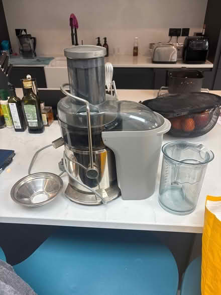 Photo of free Juicer (SE15) #1