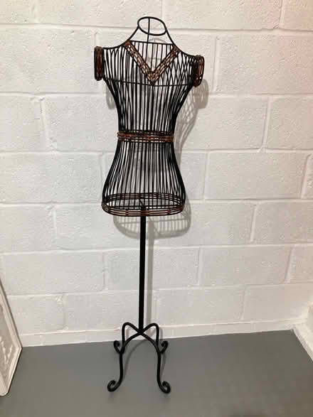 Photo of free Decorative Iron Mannequin (Strawberry Hill TW2) #1