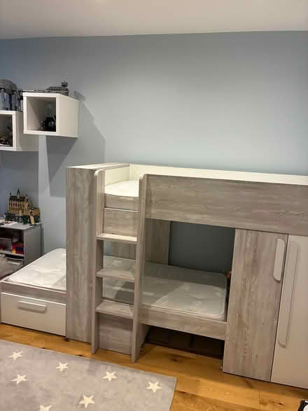 Photo of free Kids bunk bed (SW18) #2