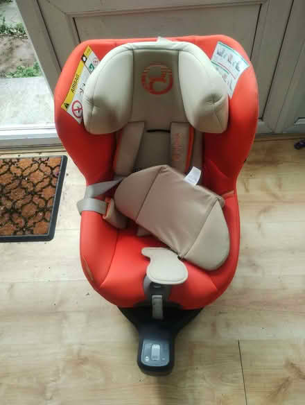 Photo of free Cybex Sirona Gi i-Size car seat (Southport PR8) #1
