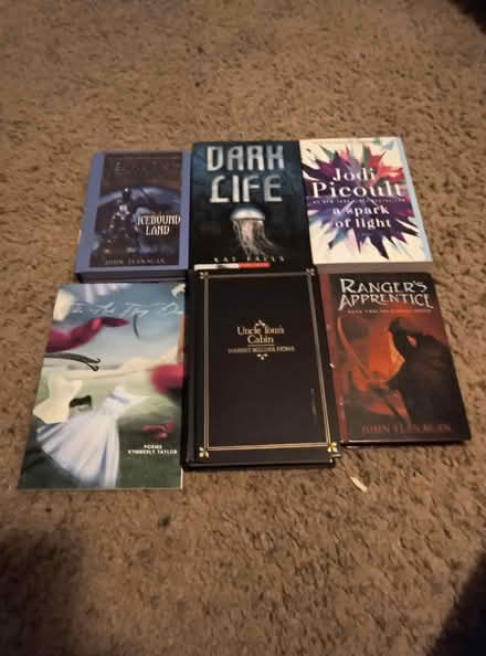 Photo of free Books (Odenton, near Odenton Elem) #1