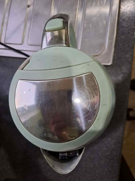 Photo of free Sage green kettle (London Rd, HW HP11) #2