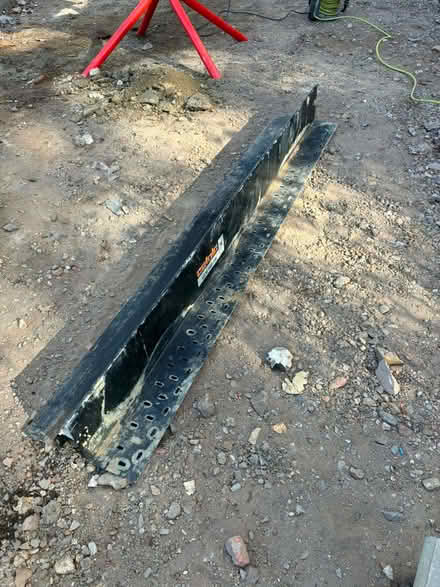 Photo of free Catnic lintel (Colt Hill RG29) #2