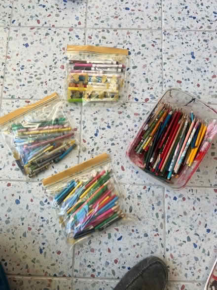 Photo of free Felt tips, colouring pencils, crayons, pencils (Latchford WA4) #1