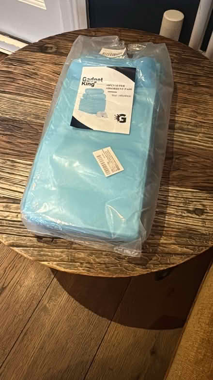 Photo of free Large absorbent pads (Grandison Road SW11) #1