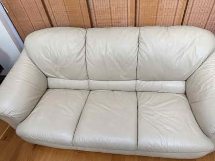 Photo of free Leather settee 3+2 (Blyth NE24) #1