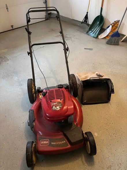 Photo of free Toro Lawnmower (Kinross Cir, Herndon) #3