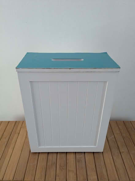 Photo of free Small wooden storage box (Beulah Hill SE19) #1