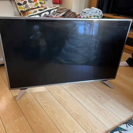 Photo of free 49” LG TV + soundbar/subwoofer (En8 0xe) #1