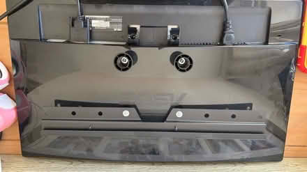 Photo of free Monitor and Speakers (Kimberworth S61) #2