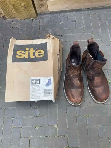 Photo of free Site Safety Boots - Size 7 (41) (St Albans AL4) #1