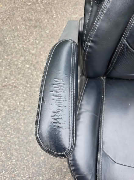 Photo of free LazyBoy office chair (Aberfoyle, 5 mins S of Guelph) #3