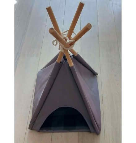 Photo of free Cat Tent (Myton Park CV31) #1