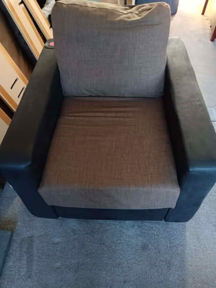 Photo of free Nabru sofa, chair and pouffe set (Hartwood Green PR7) #3