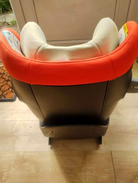 Photo of free Cybex Sirona Gi i-Size car seat (Southport PR8) #4