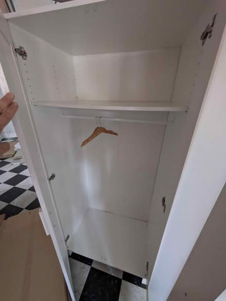 Photo of free White wardrobe (Sidcup DA15) #2