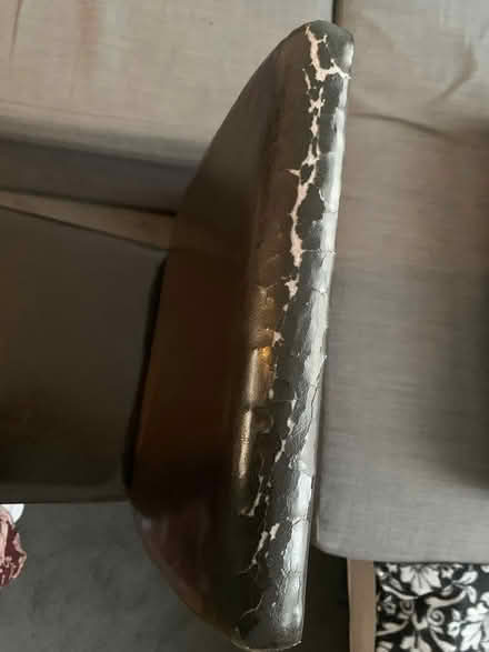 Photo of free 3 leather chairs (AL3 5HR) #4