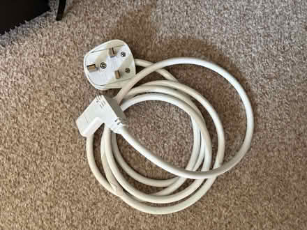 Photo of free 29” Hitachi TV (Morrell Avenue OX4) #4