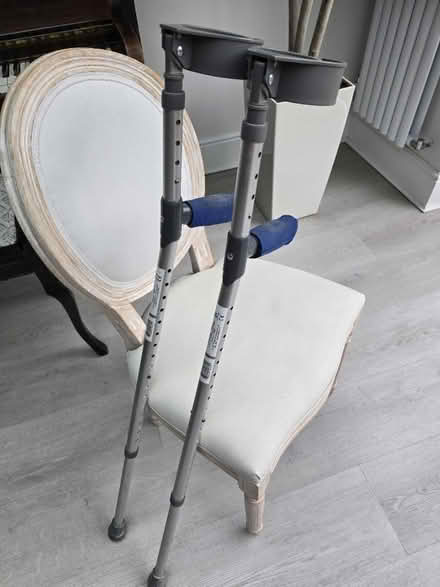 Photo of free pair of crutches (SW15) #1