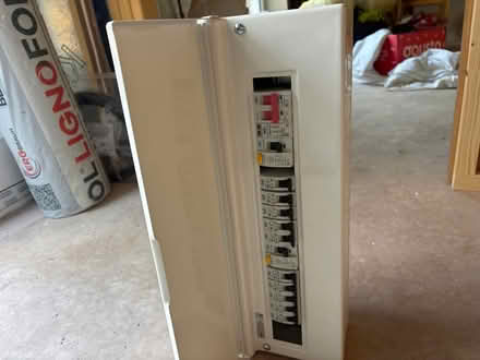 Photo of free Métal consumer unit (Ball Hill CV2) #2