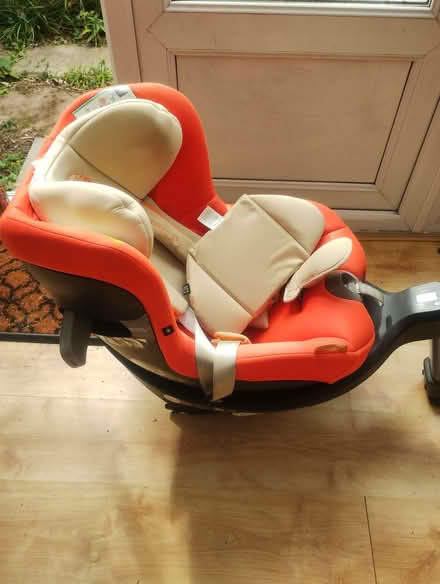 Photo of free Cybex Sirona Gi i-Size car seat (Southport PR8) #3