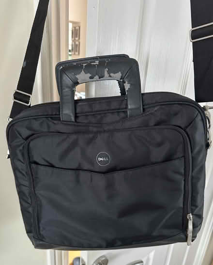 Photo of free Dell Laptop bag (Hazlemere HP15) #1