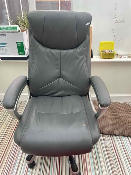 Photo of free Office chair (Cheshunt EN8) #1