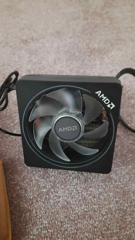 Photo of free AMD Fan Pc (Byfleet KT14) #1