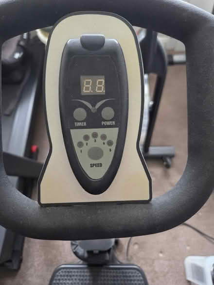 Photo of free Vibration Plate (Little Heath RG31) #2